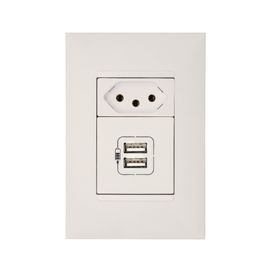 Conjunto 4X2 1 Tomada 2P+T 10A+1 Carregador Usb 2 Entradas 2400ma Branco