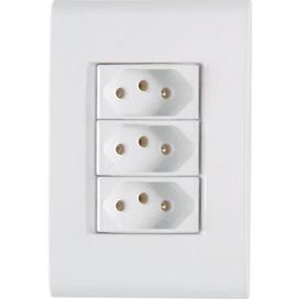 Conjunto 4x2 com 3 Tomadas 2P+T 10A 250V Branco Liz Tramontina