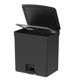 Lixeira-com-Pedal-Trium-20L-Preto-Fechado-LX4200-Martiplast