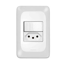 Conjunto Interruptor Simples 10A + Tomada 2p+t 10A 4x2 Pial Pop Branco Pial