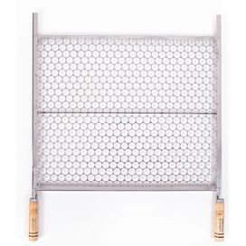 Grelha Moeda com Cabo de Madeira 30x50 cm  em Aço Inox N1 Queiroz