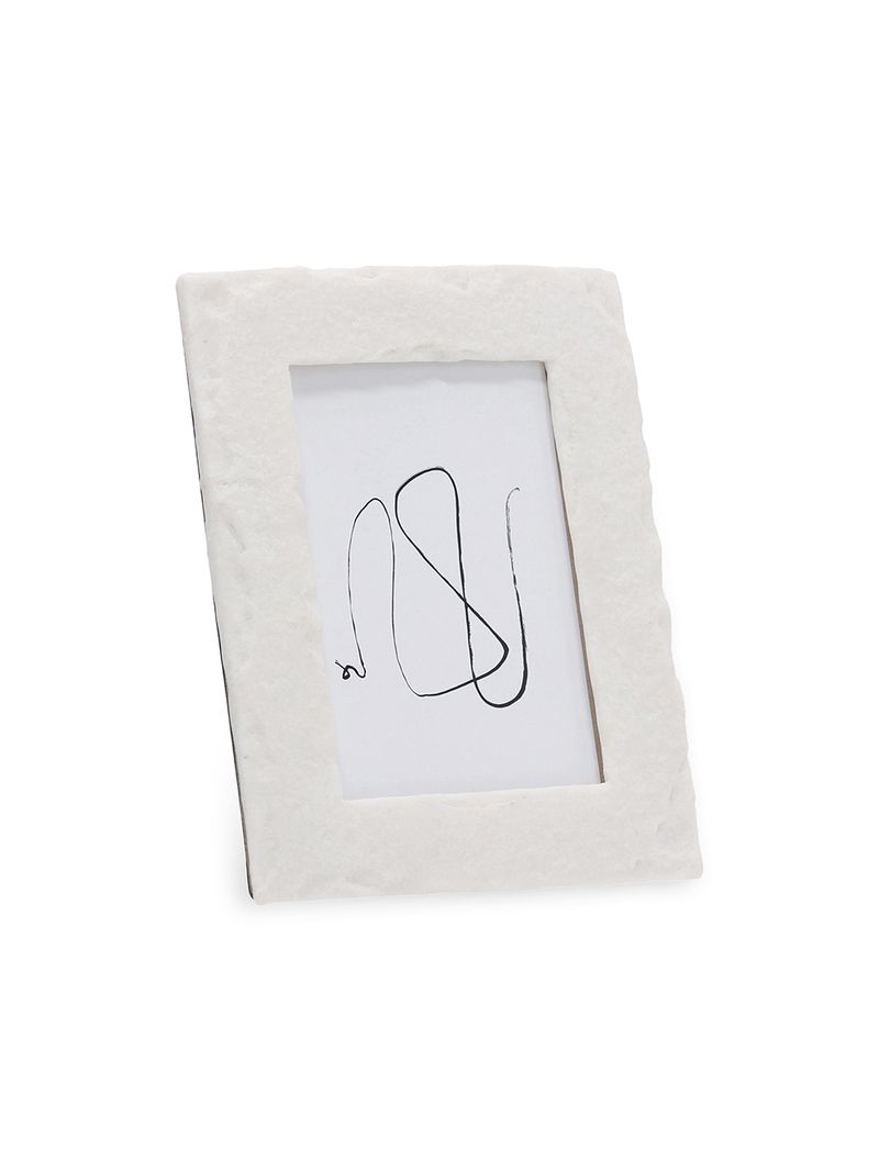 2337974-Porta-Retrato-em-Poliresina-10x15-Branco-Mart-Presentes