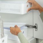 2344133-Cesto-Flow-com-Tampa-34x15x13cm-Branco-Fechado-Martiplast-AMOEDO