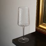2360375-TACA-PARA-VINHO-MARTELADO-PETRA-600ML-AMOEDO--2-.jpg