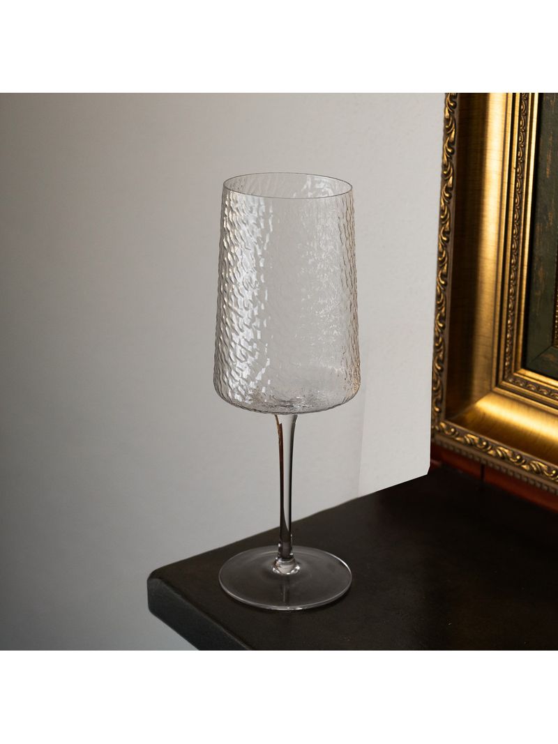 2360375-TACA-PARA-VINHO-MARTELADO-PETRA-600ML-AMOEDO--2-.jpg