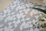 Tapete-Jacquard-Urban-Verona-Cinza-Bella-Janela--2-.jpg
