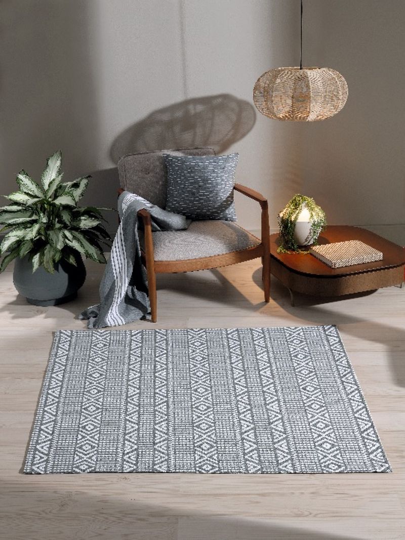 Tapete-Jacquard-Nature-Eco-Mali-Cinza-Bella-Janela.jpg