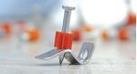 1665390-Pino-Cadeirinha-com-Clipe-13mm-14x28mm-Ancora----Amoedo